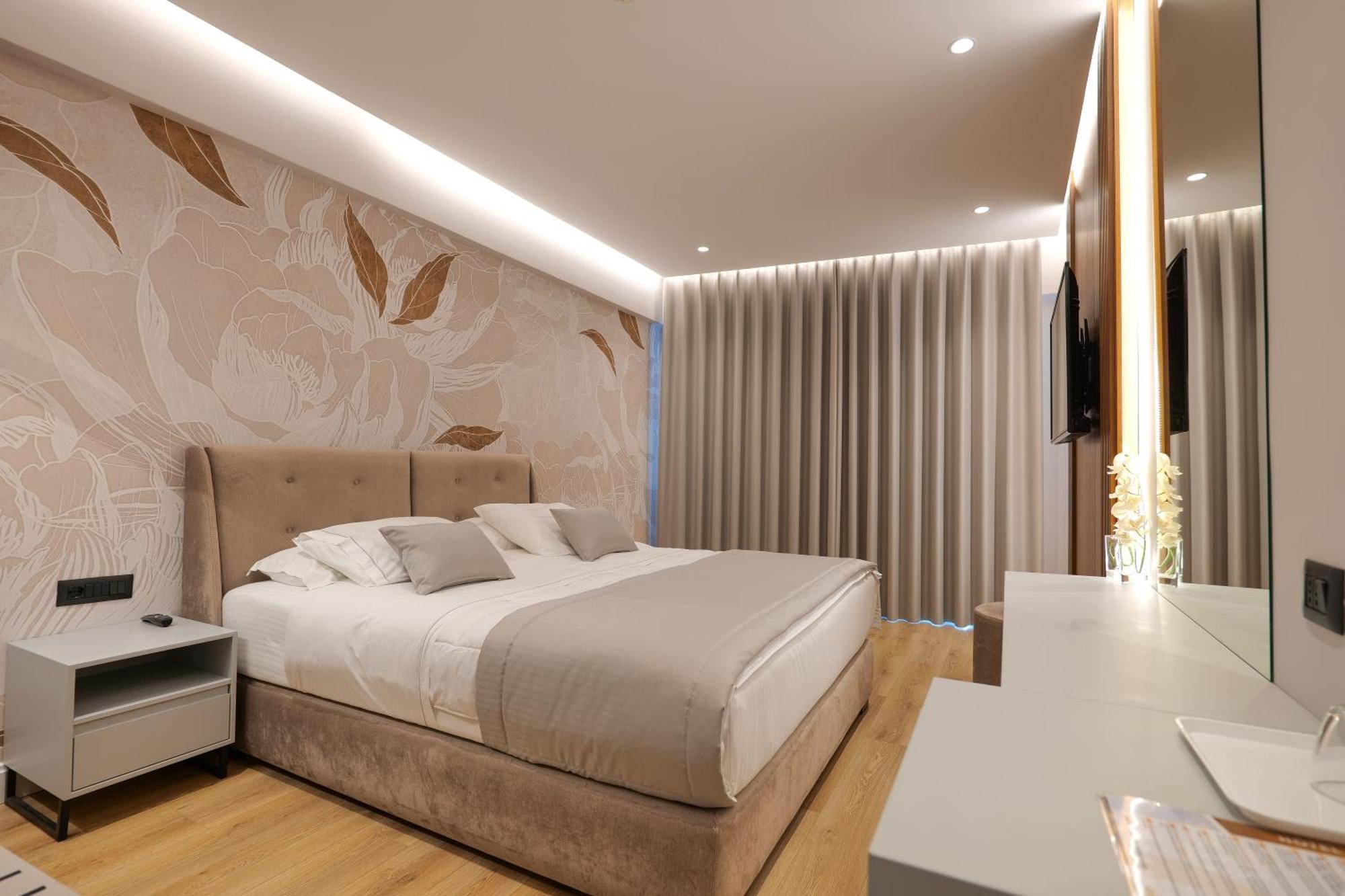 Hotel Oasis 4*